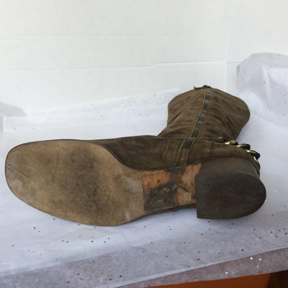 Michael Kors Taupe Suede Ankle Chain Boot!  - 9M - Picture 12 of 12